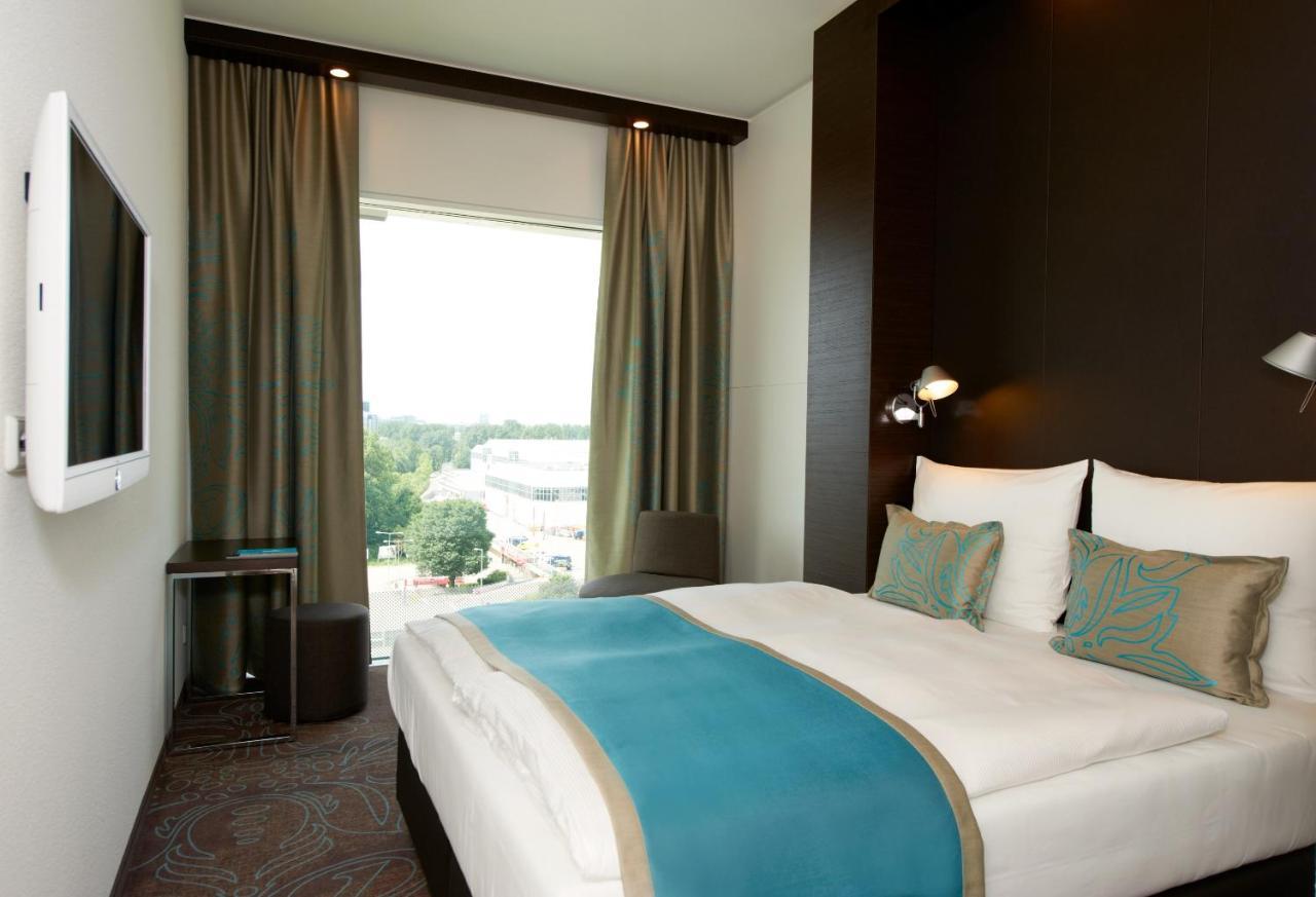 Motel One Amsterdam Exterior photo