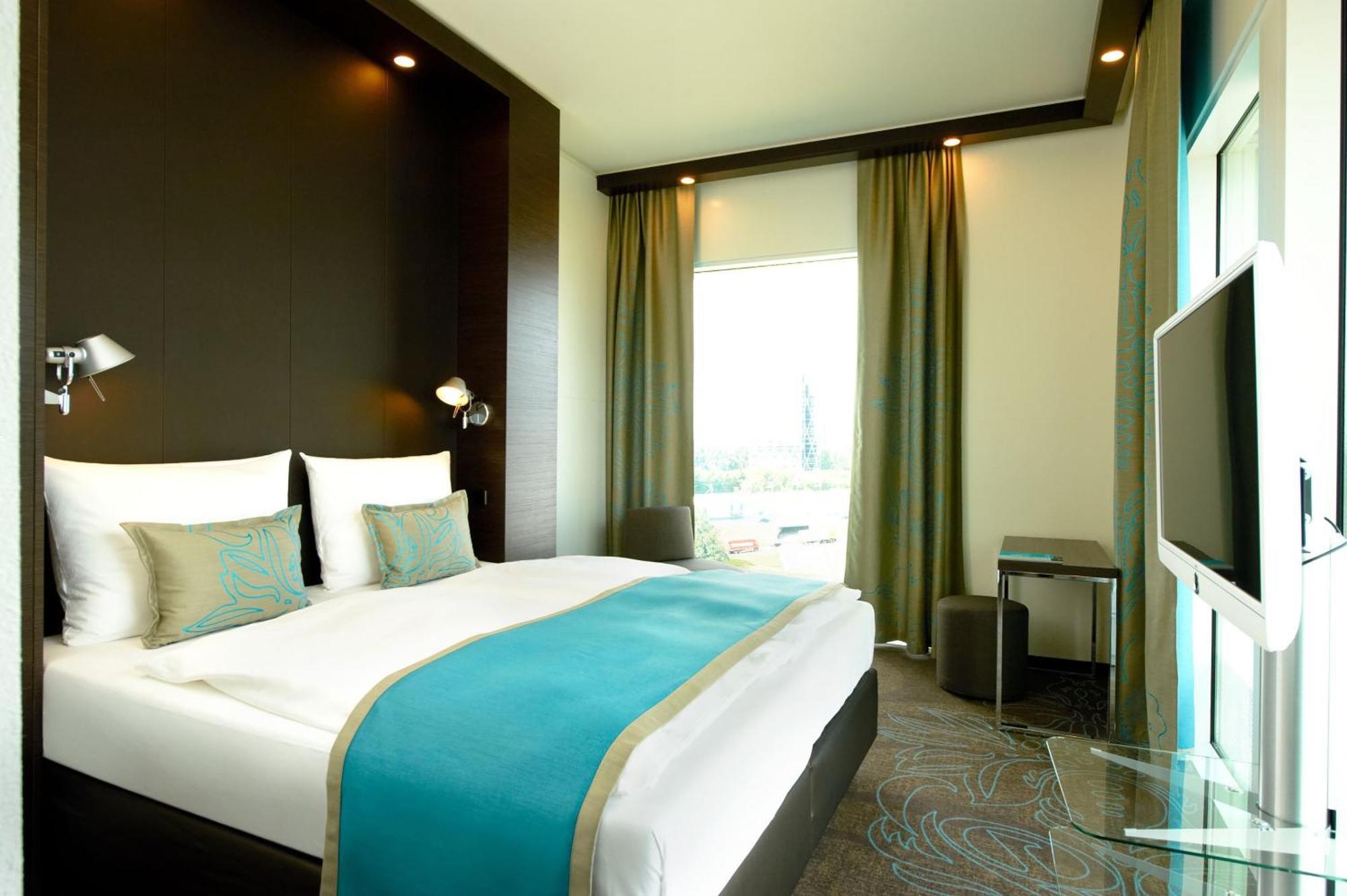 Motel One Amsterdam Exterior photo