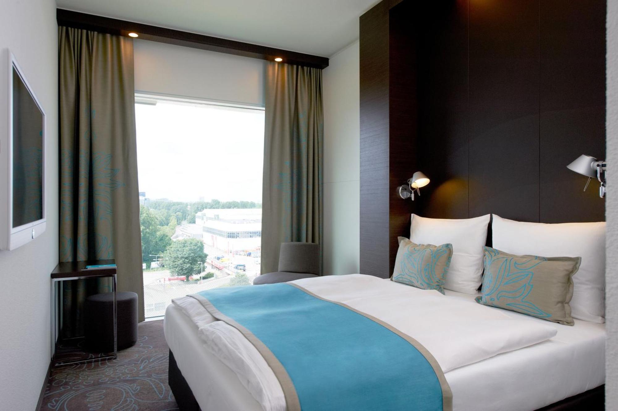 Motel One Amsterdam Exterior photo