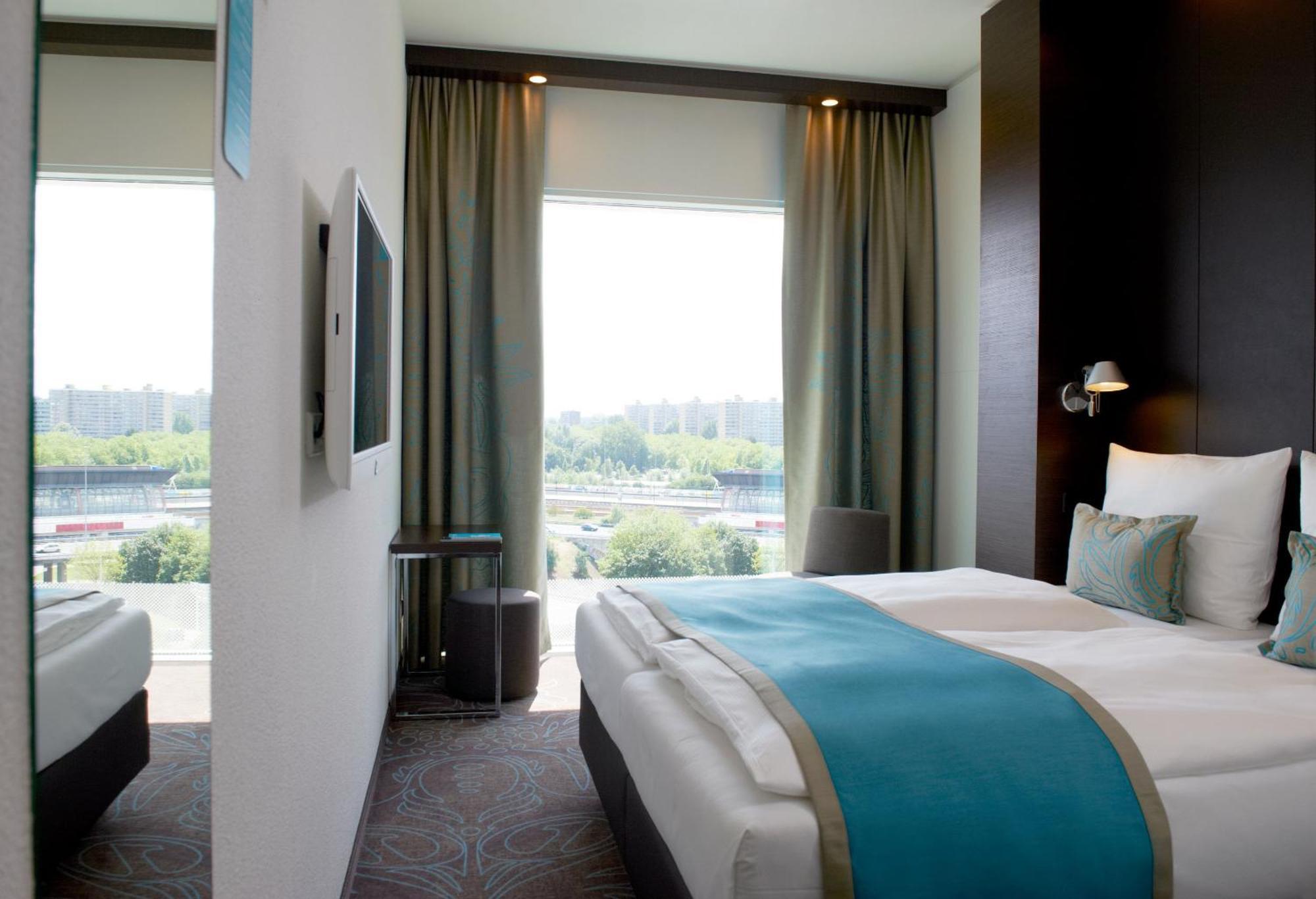 Motel One Amsterdam Exterior photo